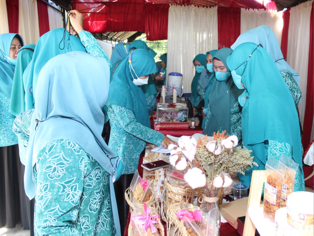 Gambar Pkk VERIFIKASI LAPANGAN LOMBA UP2K TINGKAT KABUPATEN BALANGAN TAHUN 2021