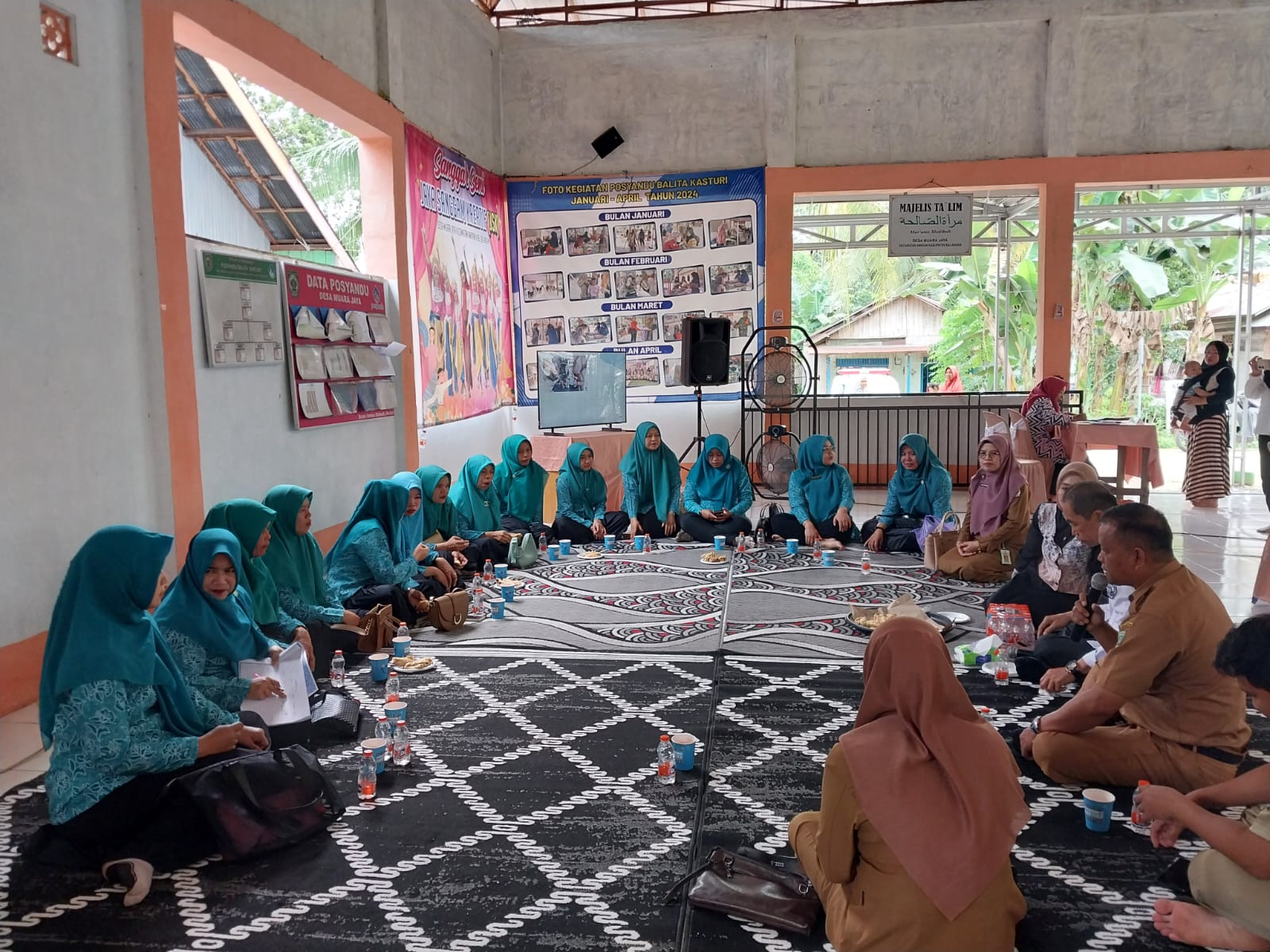 Gambar Pkk KUNJUNGAN STUDI TIRU OLEH TP PKK KECAMATAN BATUMANDI DAN POSYANDU DESA BUNGUR