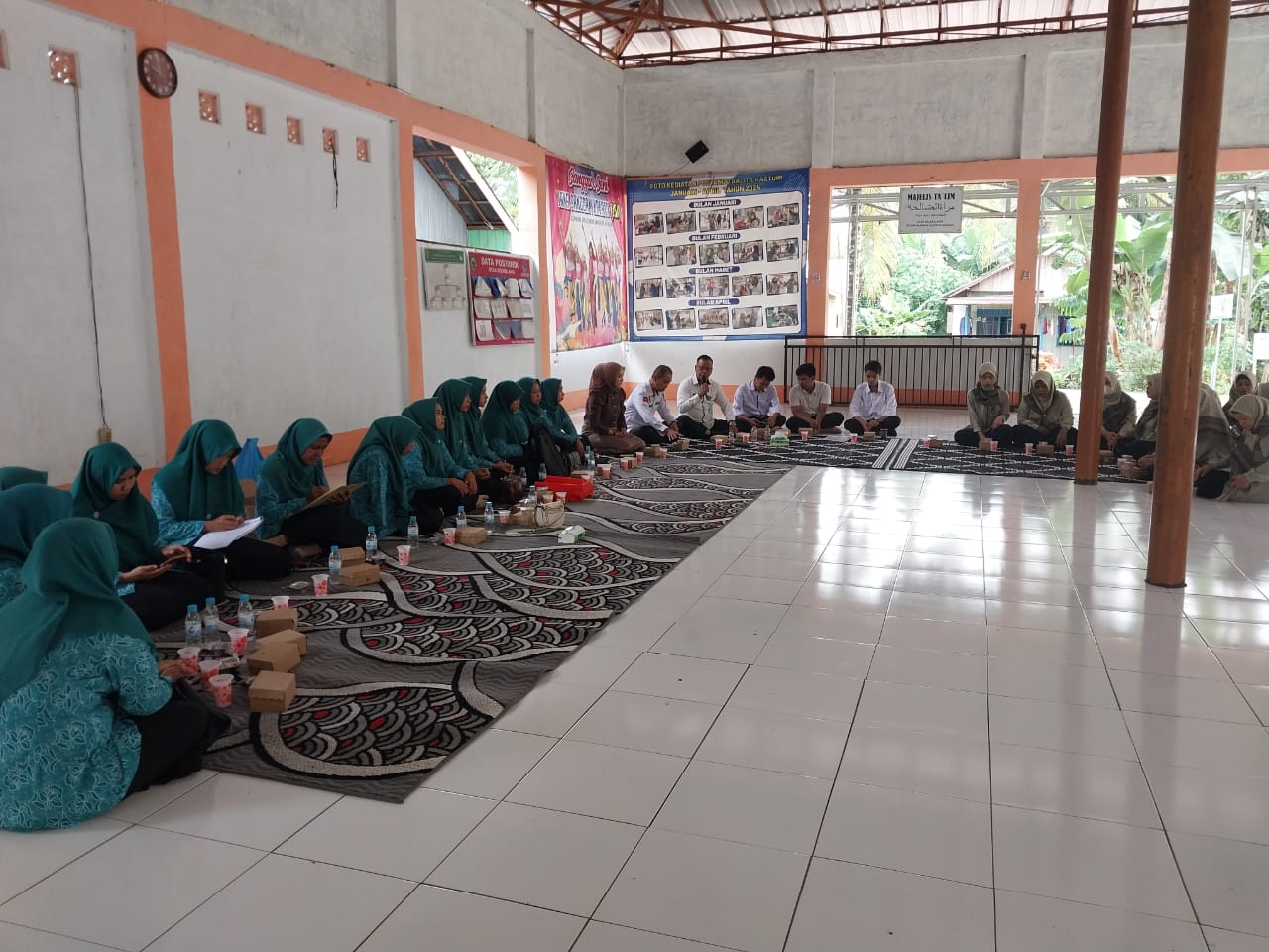 Gambar Pkk KUNJUNGAN TP PKK DESA PAPUYUAN KEC. LAMPIHONG KE TP PKK DESA MUARA JAYA